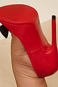 angel lovette in shiny pantyhose