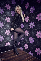 stocking nylons leggy