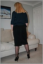 natasha in shiny pantyhose